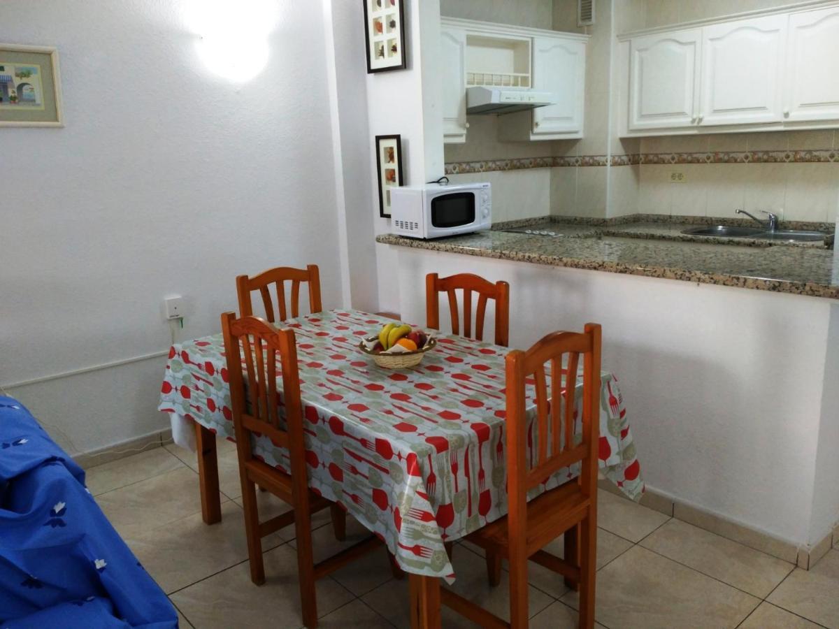 San Marino Apartment Los Cristianos  Zimmer foto